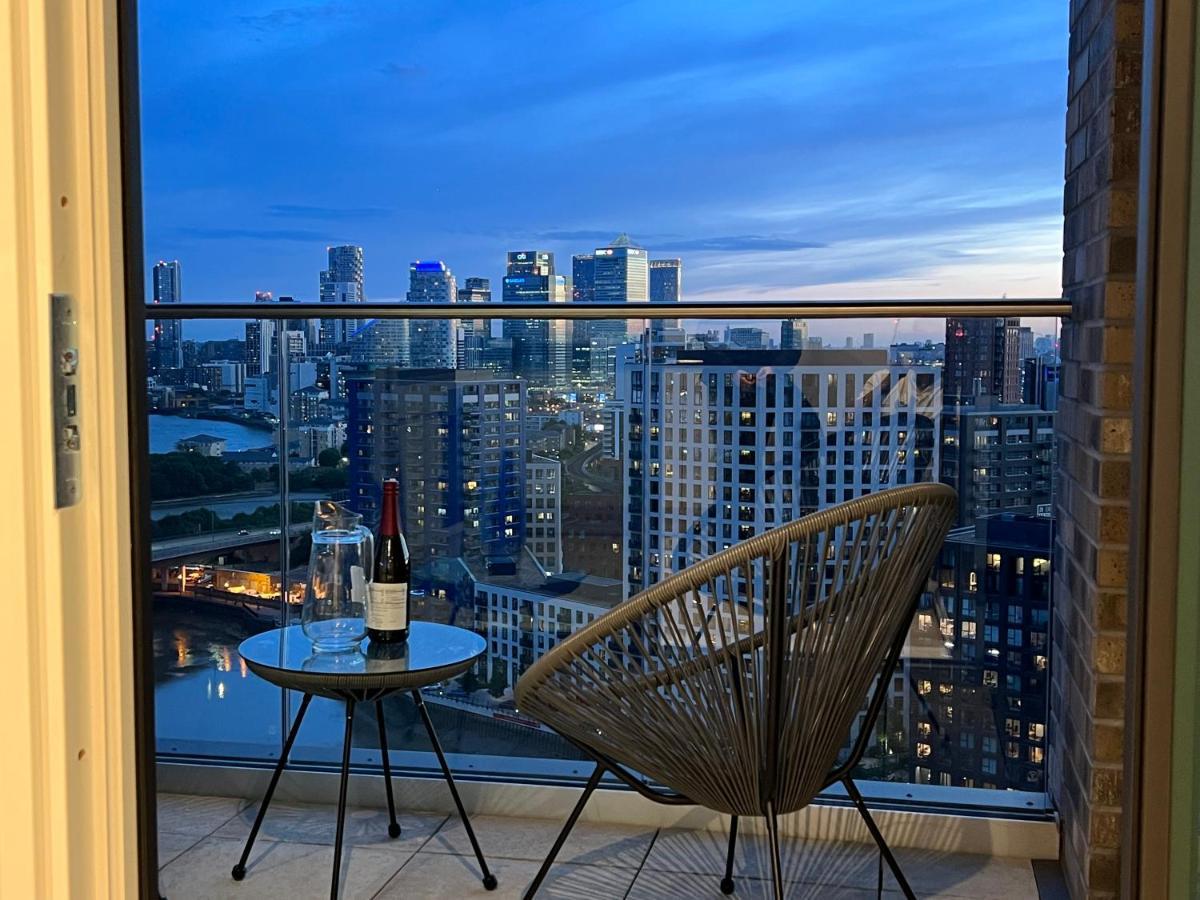 Apartamento Ac Luxe Penthouse With Free Parking Londres Exterior foto