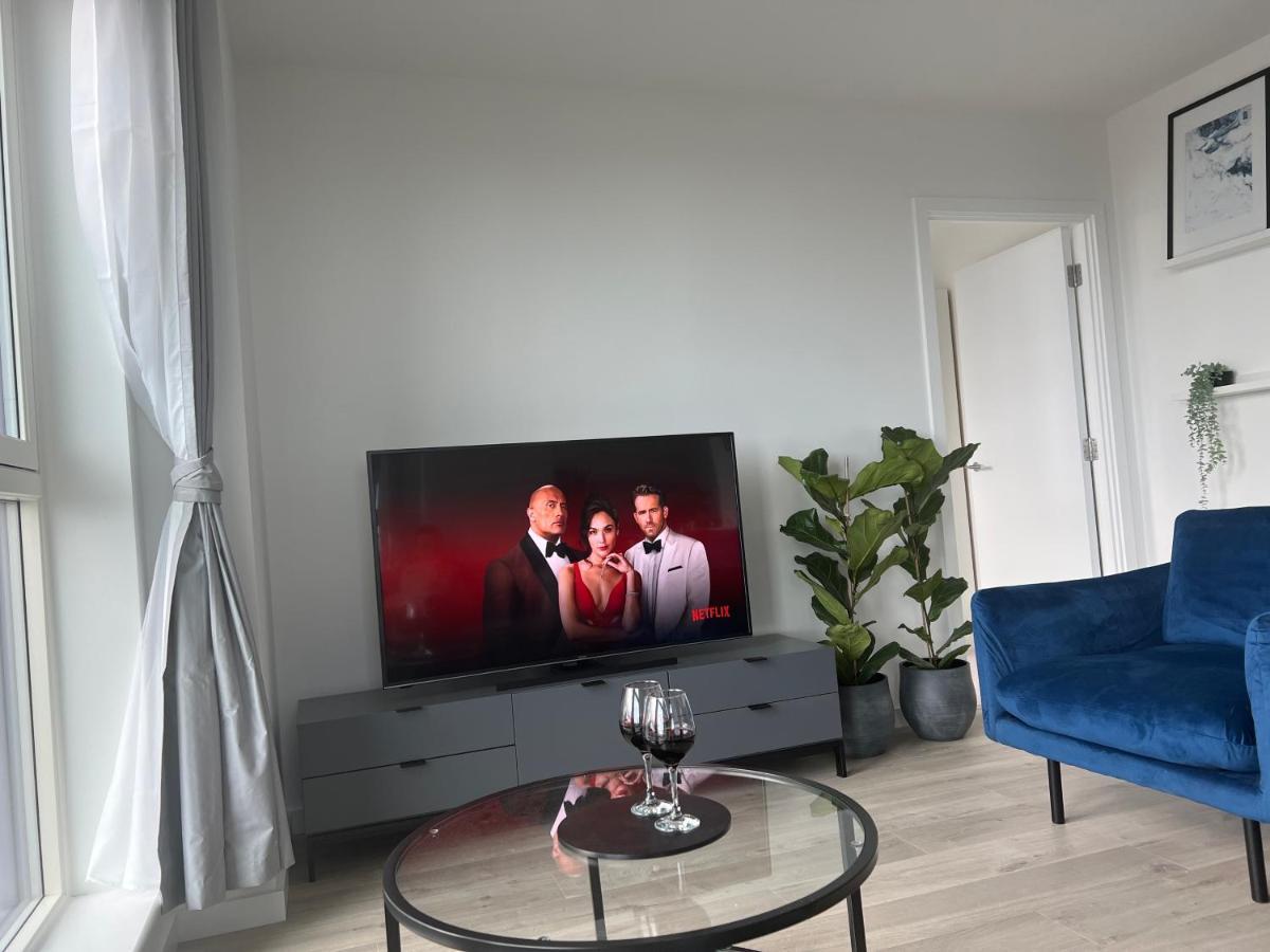 Apartamento Ac Luxe Penthouse With Free Parking Londres Exterior foto