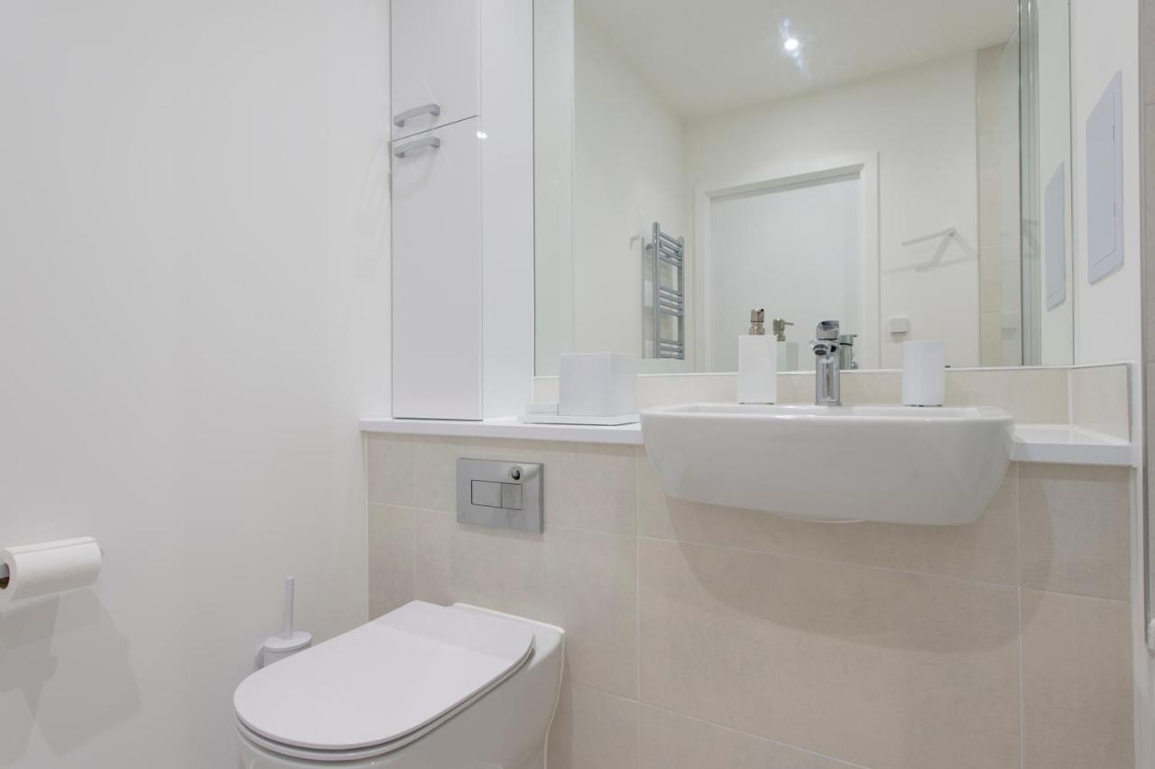 Apartamento Ac Luxe Penthouse With Free Parking Londres Exterior foto