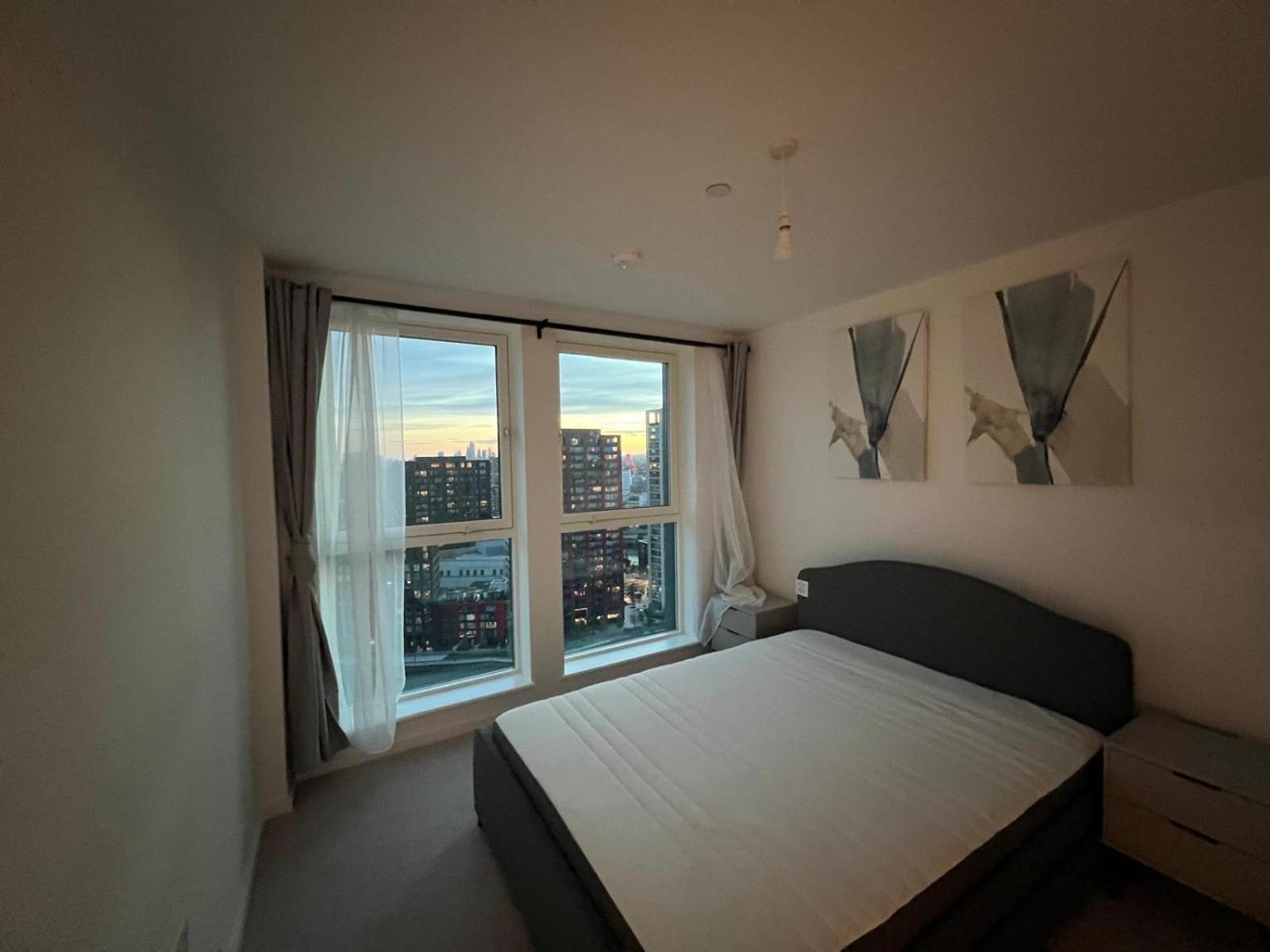 Apartamento Ac Luxe Penthouse With Free Parking Londres Exterior foto